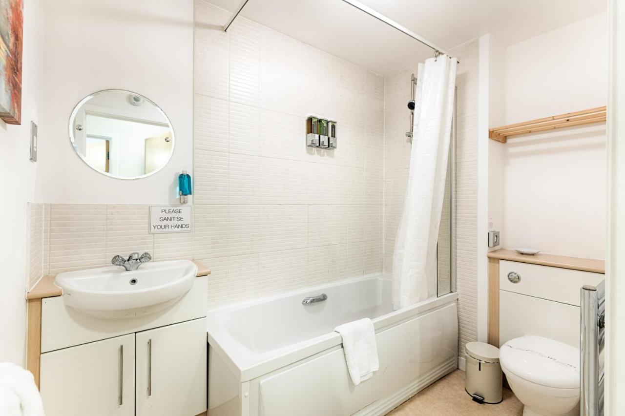 Parking, Balcony, Fully Equipped Kitchen Apartment Swansea Exterior foto