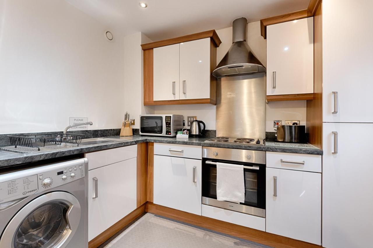 Parking, Balcony, Fully Equipped Kitchen Apartment Swansea Exterior foto
