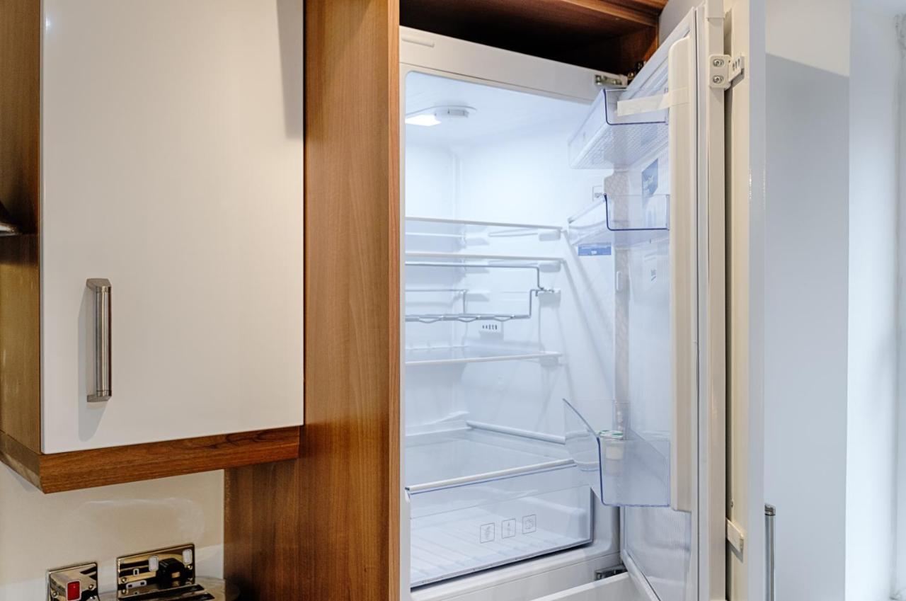 Parking, Balcony, Fully Equipped Kitchen Apartment Swansea Exterior foto